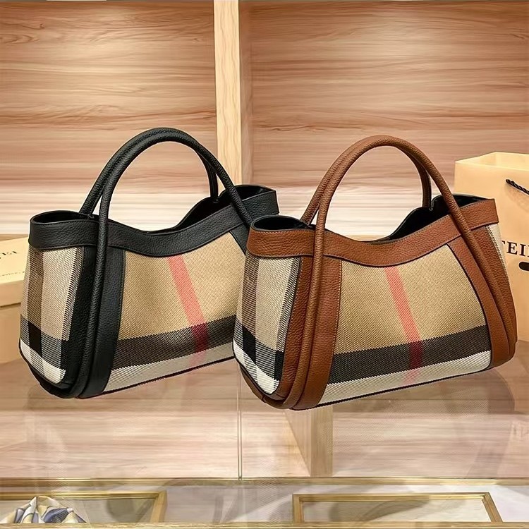 Luxury Lifestyle Handbags - Luxury Hands-Free Designer Diaper Bag For