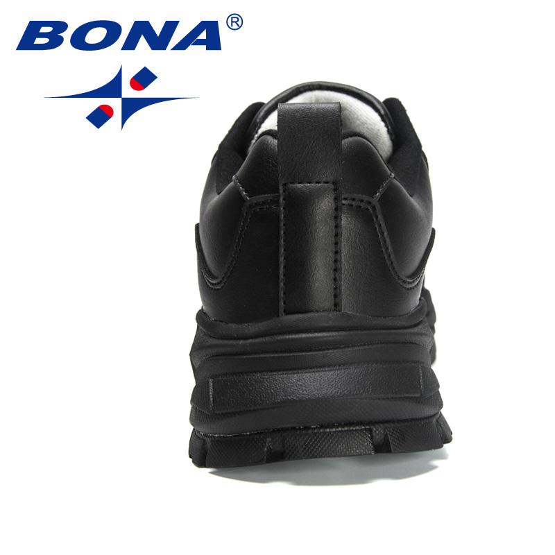 BONA New Designers Running Sho - Luxury Lifestyle Brands 评论和价格