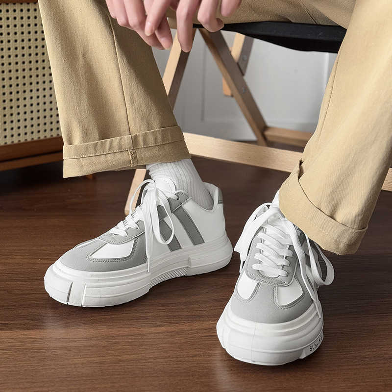 Flat Sole Platforme Shose Bran - Luxury Lifestyle Brands 评论和价格