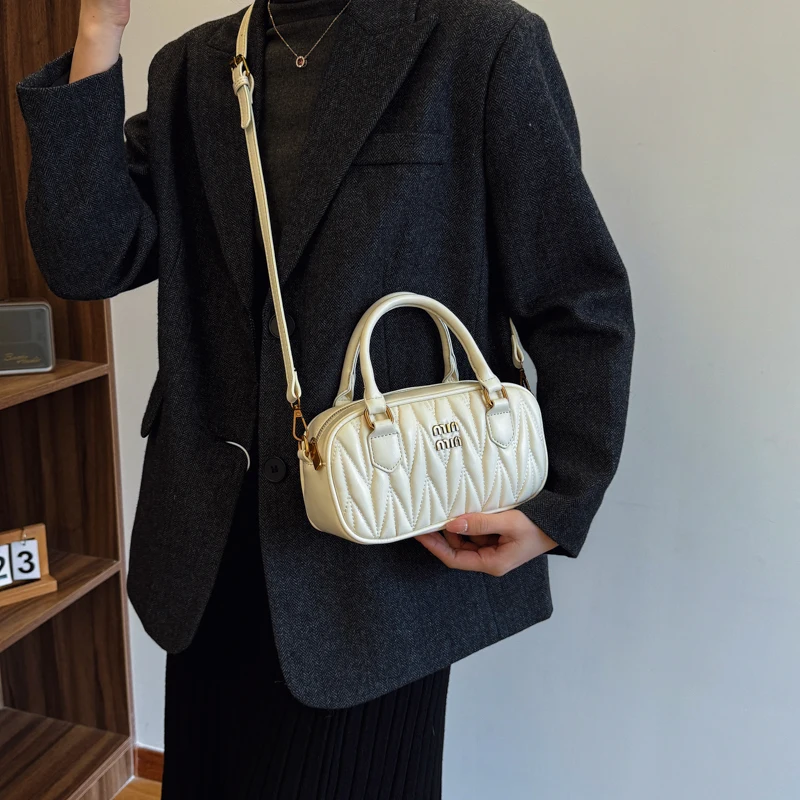 Women Luxury High End Leather  - Luxury Lifestyle Handbags 评论和价格