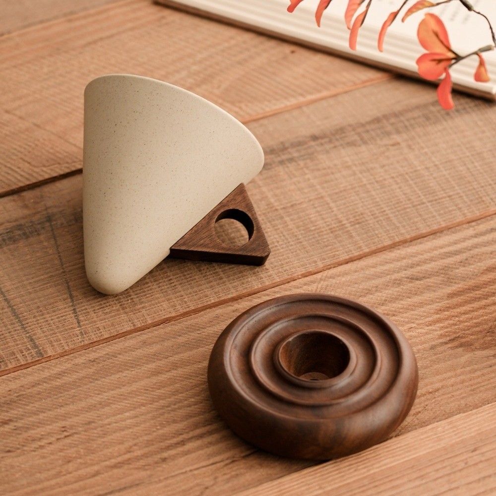 Coarse Ceramic Triangular Cone - Handmade Ceramic Mug 评论和价格
