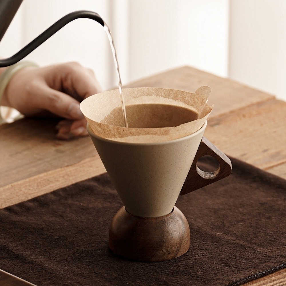 Coarse Ceramic Triangular Cone - Handmade Ceramic Mug 评论和价格